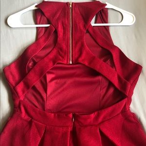 *LAST CALL* Lulu’s Red Open Back Dress
